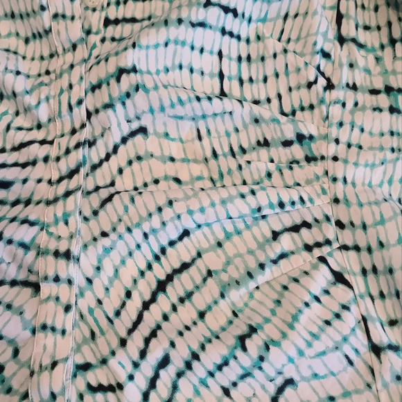 Lafayette 148 New York women's button down shirt stretch sz. 8 white/green/black - Picture 4 of 10